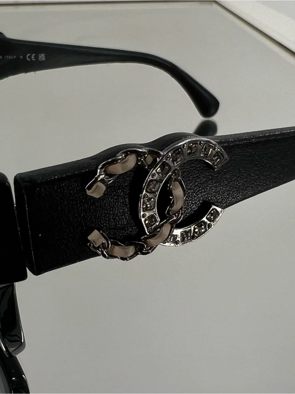 Women’s black AUTHENTIC Chanel 5456-Q-B Black Cat-Eye Sunglasses